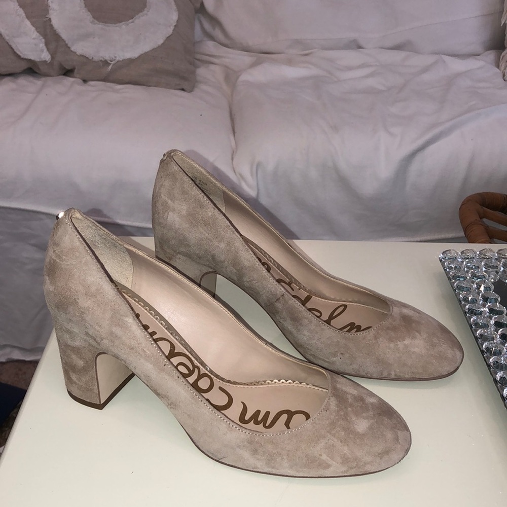 Beige suede heels